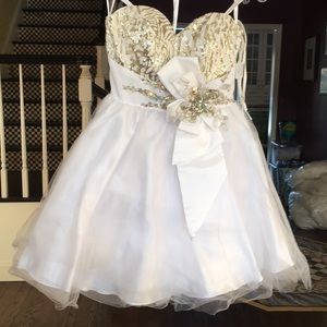 Short prom party formal dress white sequin size 6